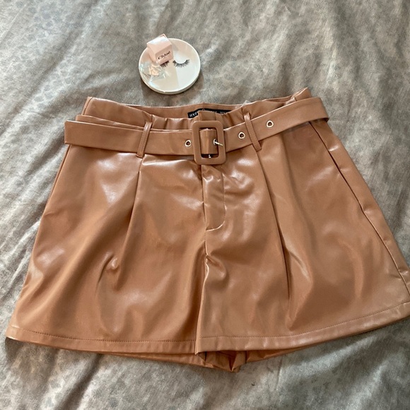 NWT Belted Pleather Shorts - Picture 3 of 8